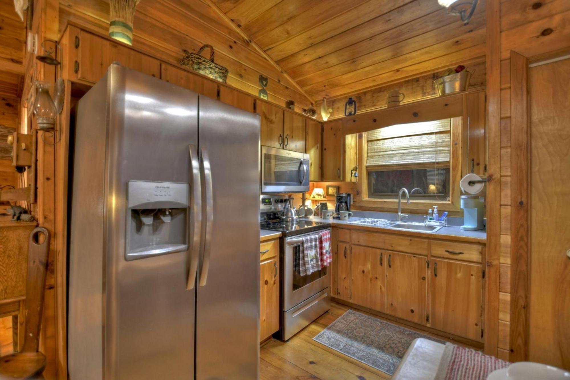 Hygge Haus Rustic Charm Cozy Beds And A Serene Location Ellijay Exterior photo