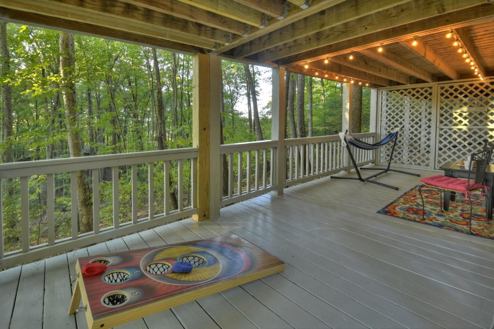 Hygge Haus Rustic Charm Cozy Beds And A Serene Location Ellijay Exterior photo